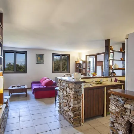 Casa Pinzelli Apartman Farinole